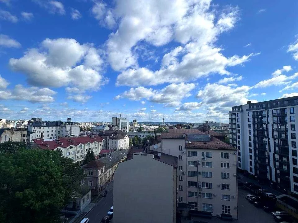Квартира. Івано-Франківськ, Чорновола вул.