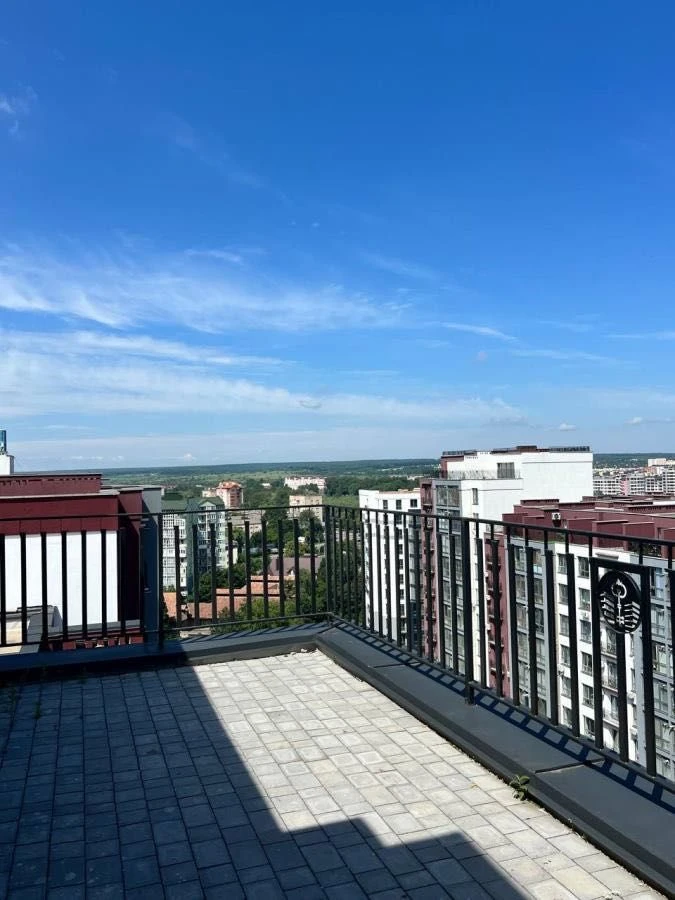 Продаж дворівнева квартира 105 м² з терасою в ЖК «Княгинин»