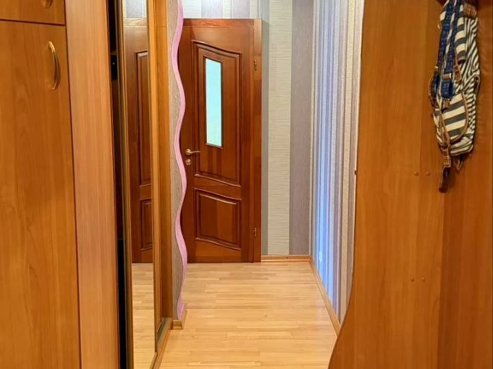 Квартира. Київ, Миропільська вул.