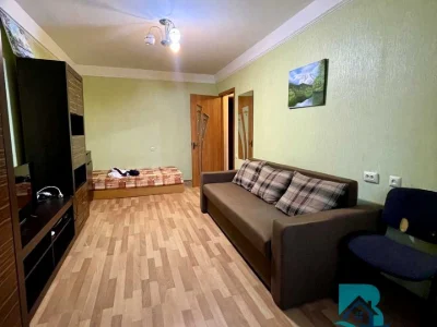 Квартира. Київ, Микільсько-Слобідська вул.