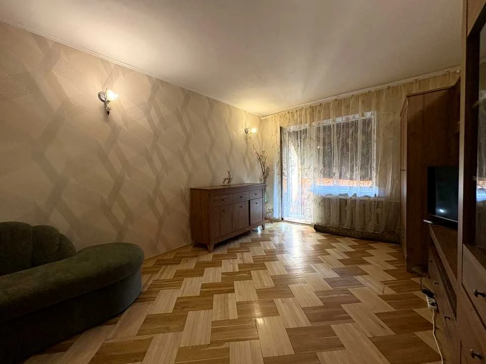Квартира. Київ, Йорданська вул.