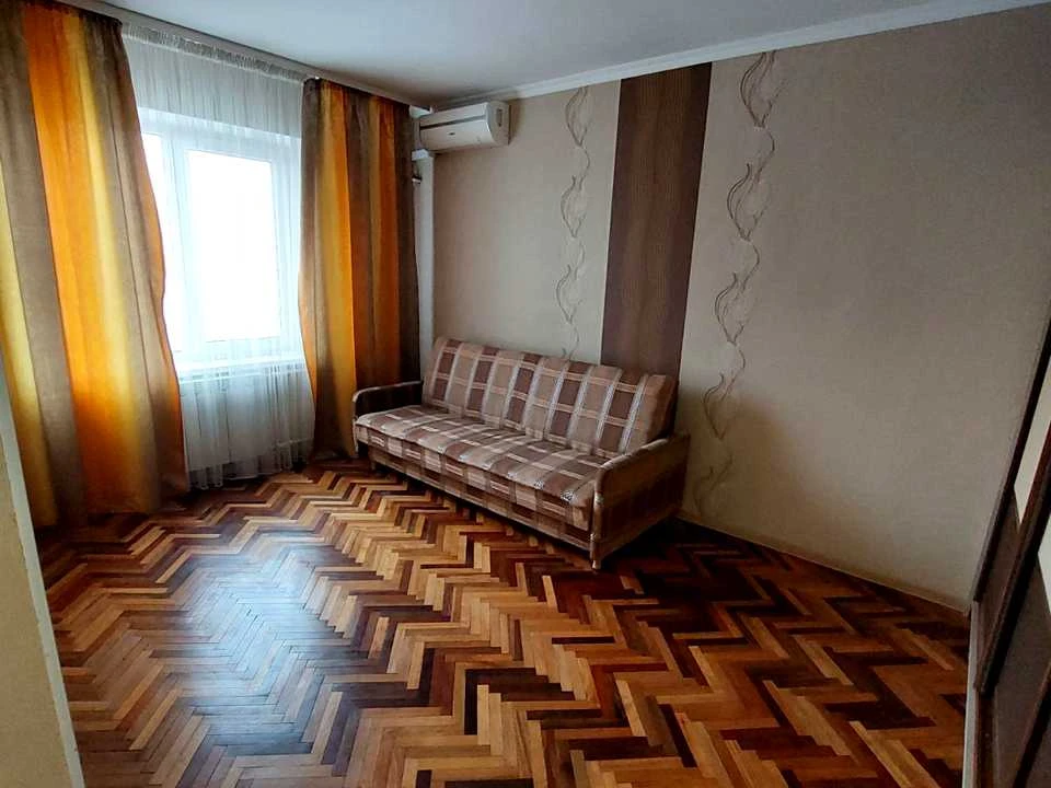 Квартира. Київ, Платона Майбороди вул.