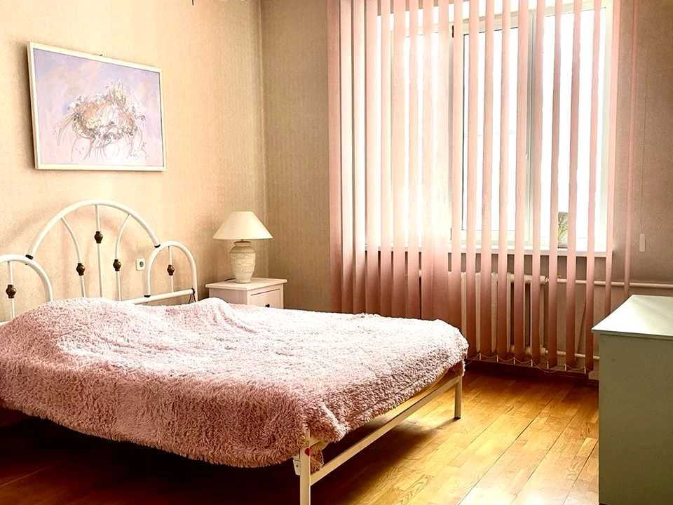 Квартира. Київ, Голосіївський просп.