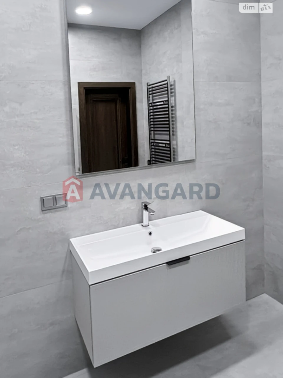 For sale Apartment Zaliznychny