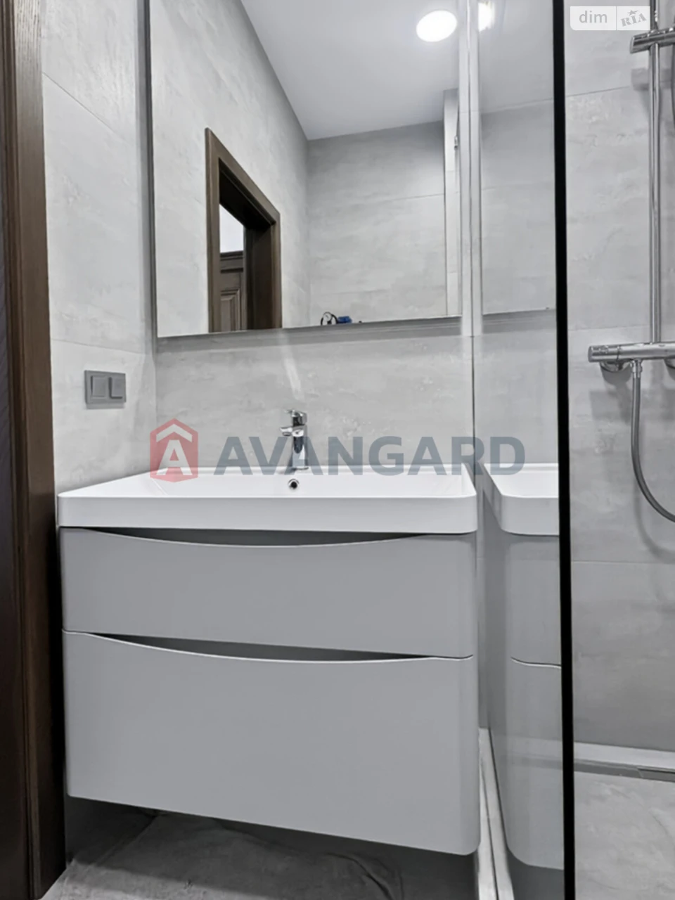 For sale Apartment Zaliznychny