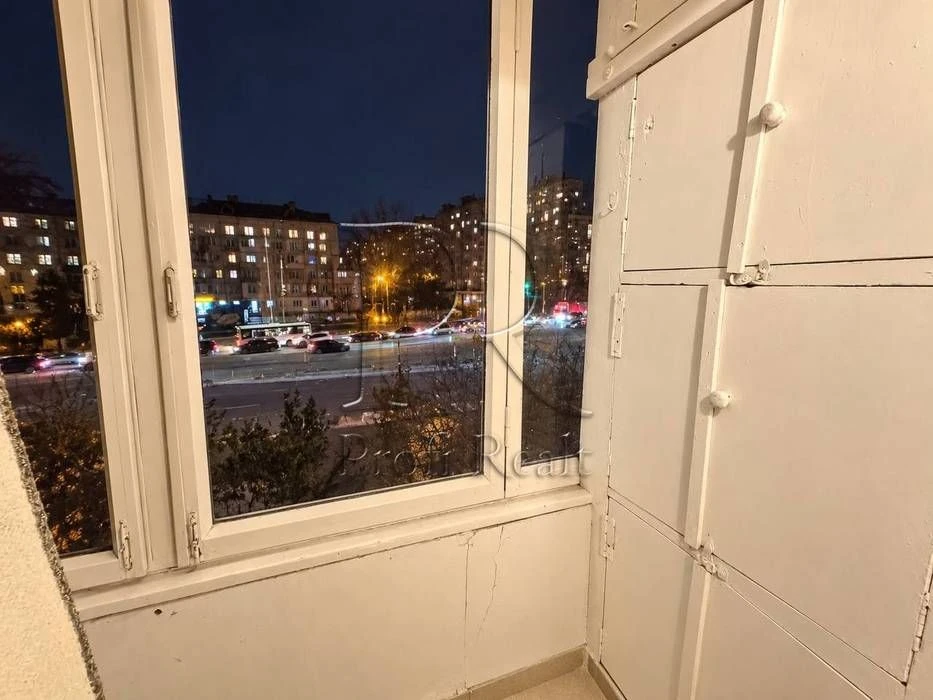 Без% Продаж 2-кімн.кварт. метро Дарниця Дарницька площа газ