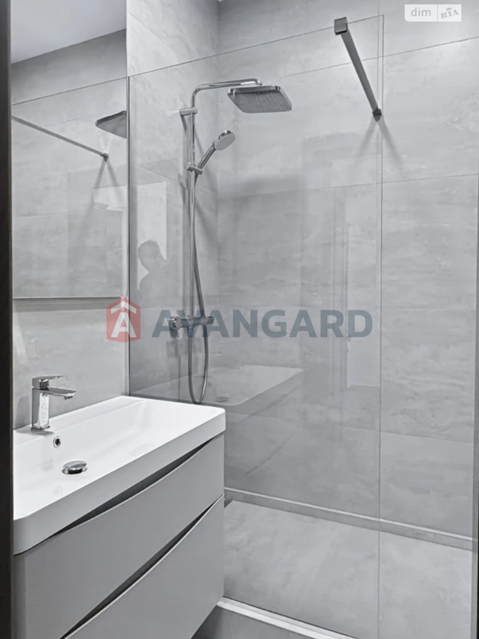 For sale Apartment Zaliznychny