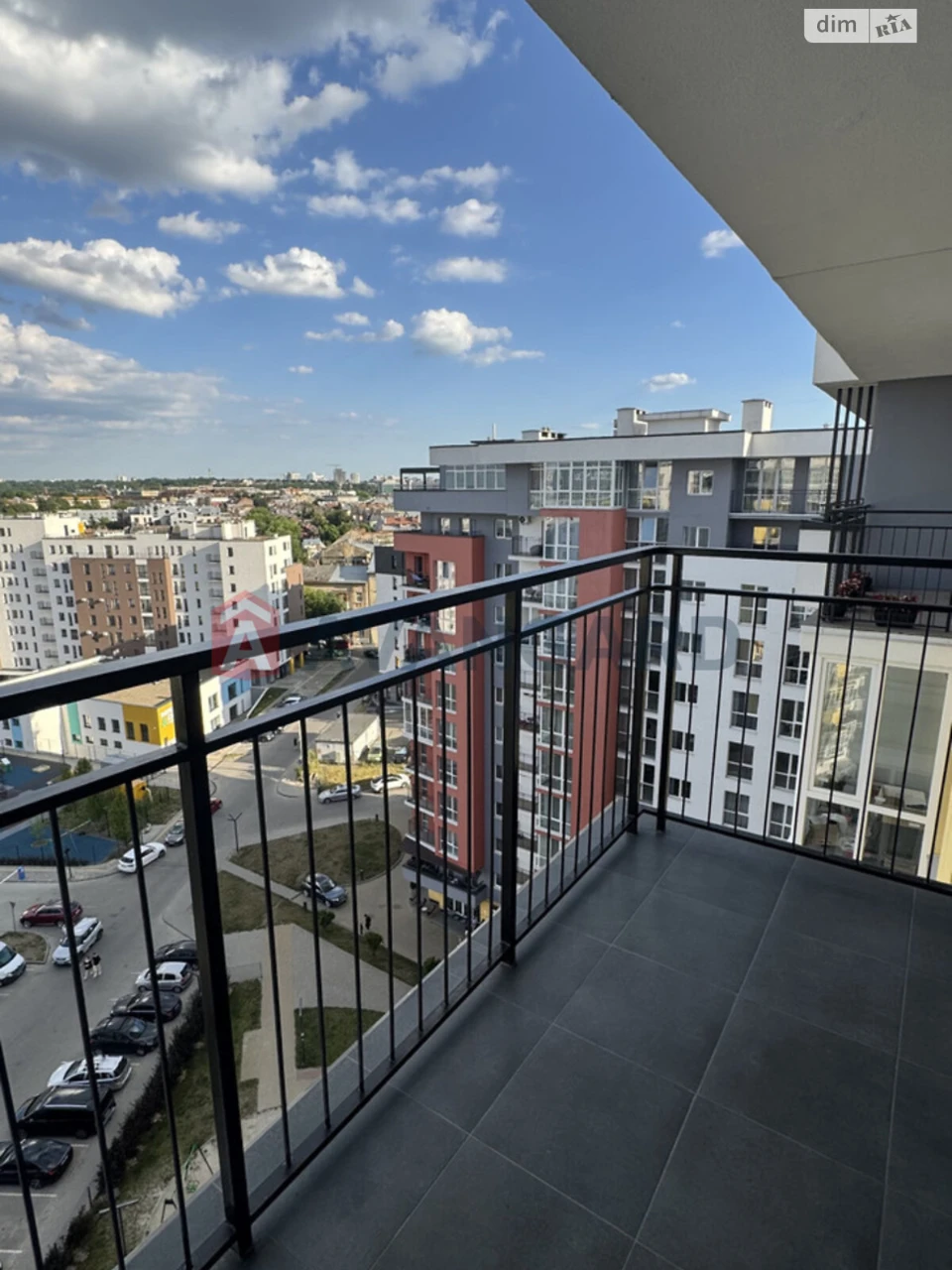 For sale Apartment Zaliznychny