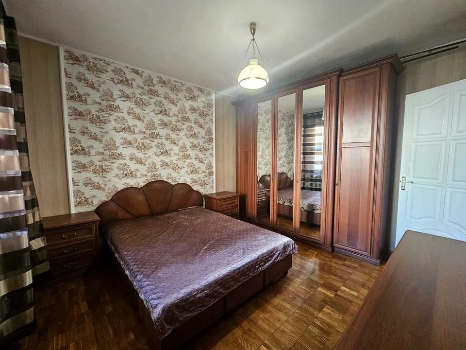 Квартира. Київ, Миколи Закревського вул.