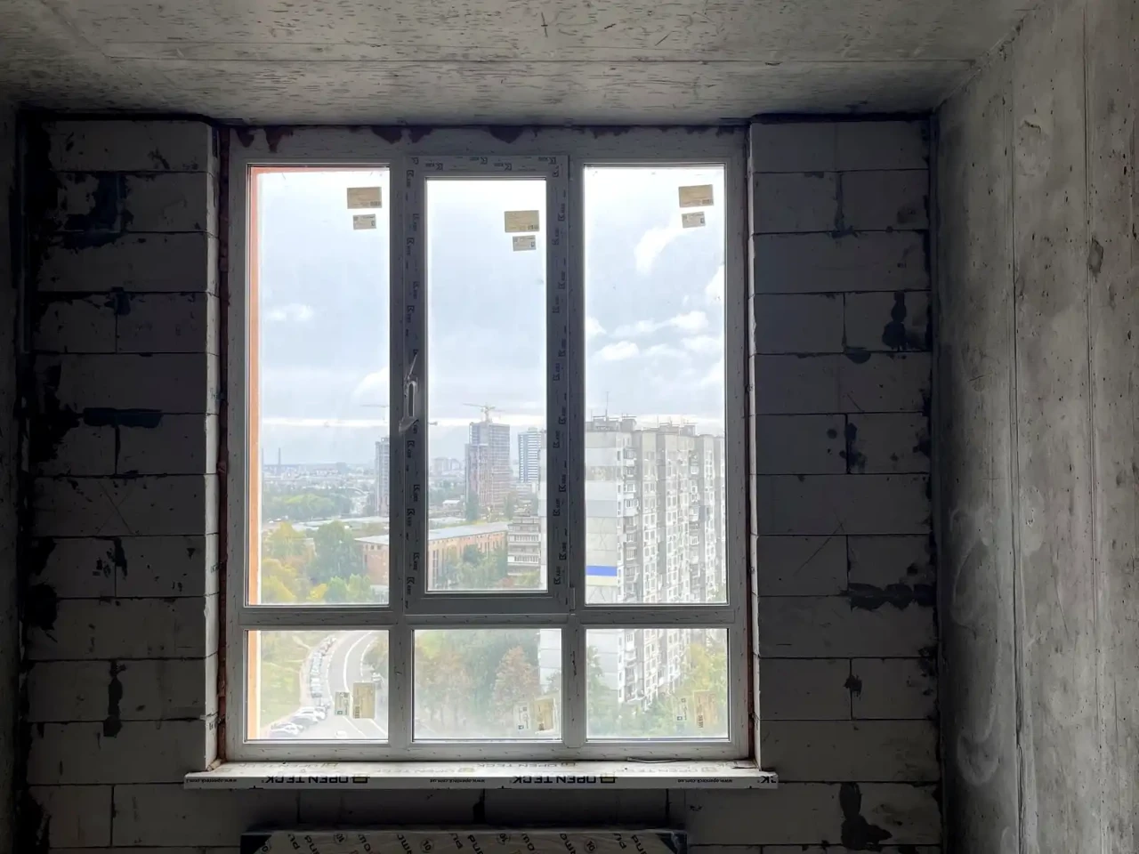 Продаж квартири 1-кімн. 38 м² 15/25 пов.