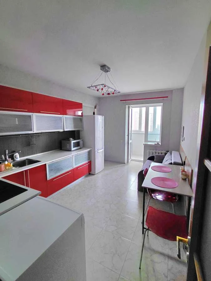 Продам однокімнатну квартиру (47.3 м²) у Києві, Солом' янськ