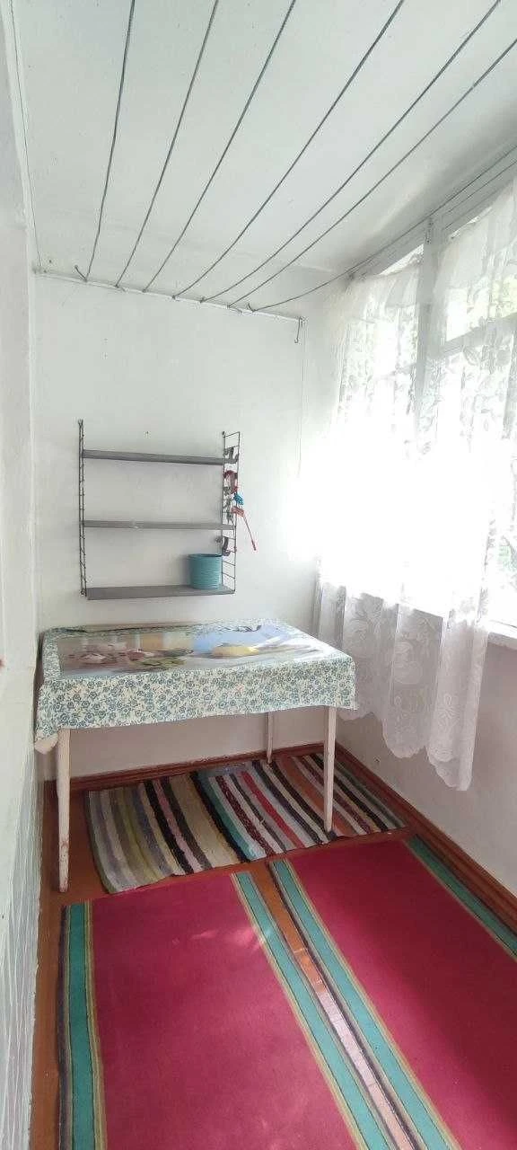 Двух кімнатна квартира біля COMFY на Червоному Камені