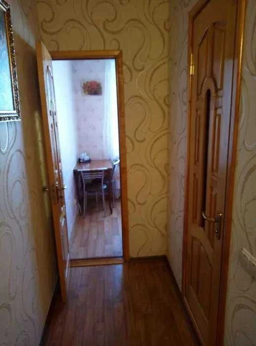 Продается 1 комнатная квартира возле метро  Студентческая, о