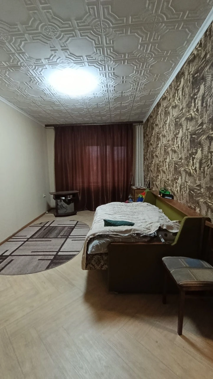Продам 3-кімн. квартиру, з меблями та технікою | вул. Колеус