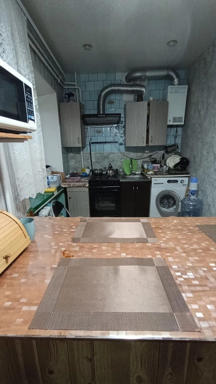 Продам 3-кімн. квартиру, з меблями та технікою | вул. Колеус
