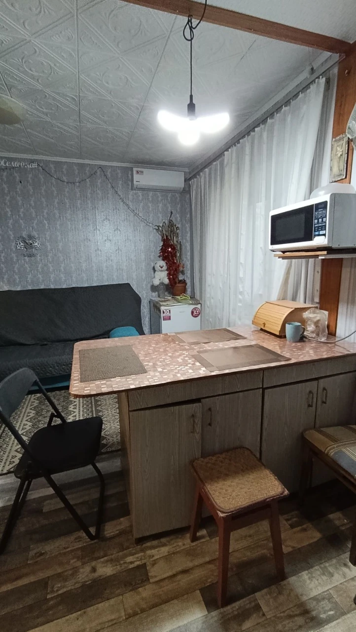 Продам 3-кімн. квартиру, з меблями та технікою | вул. Колеус
