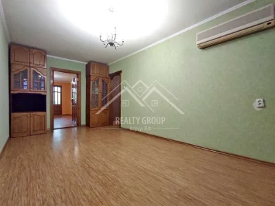 Квартира. Кривий Ріг, 5-й Зарічний мікрорайон вул.