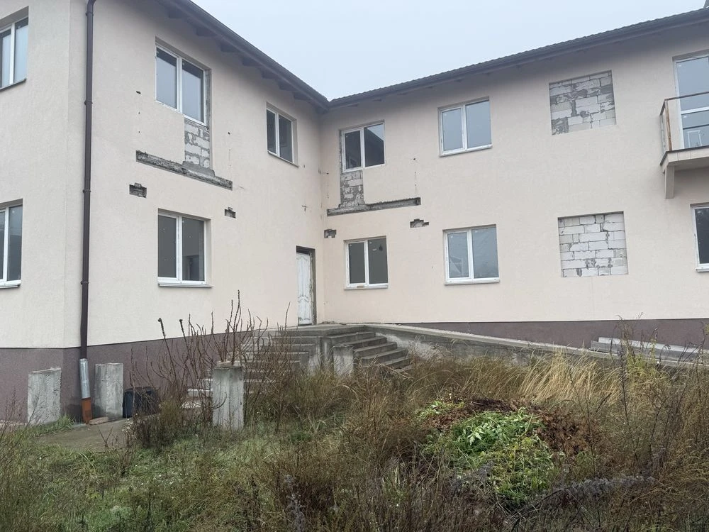 Продається будинок 400 кв.м на ж.м Стожари м. Обухів.