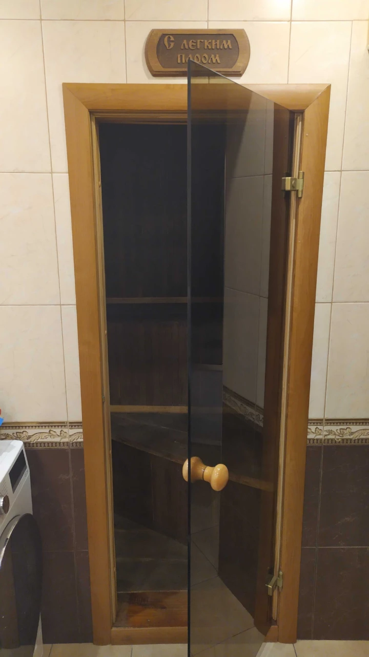 Продаж будинку 281 м2 з автономним живленням, парковою зоною