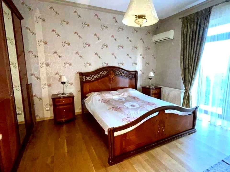 Будинок. Київ