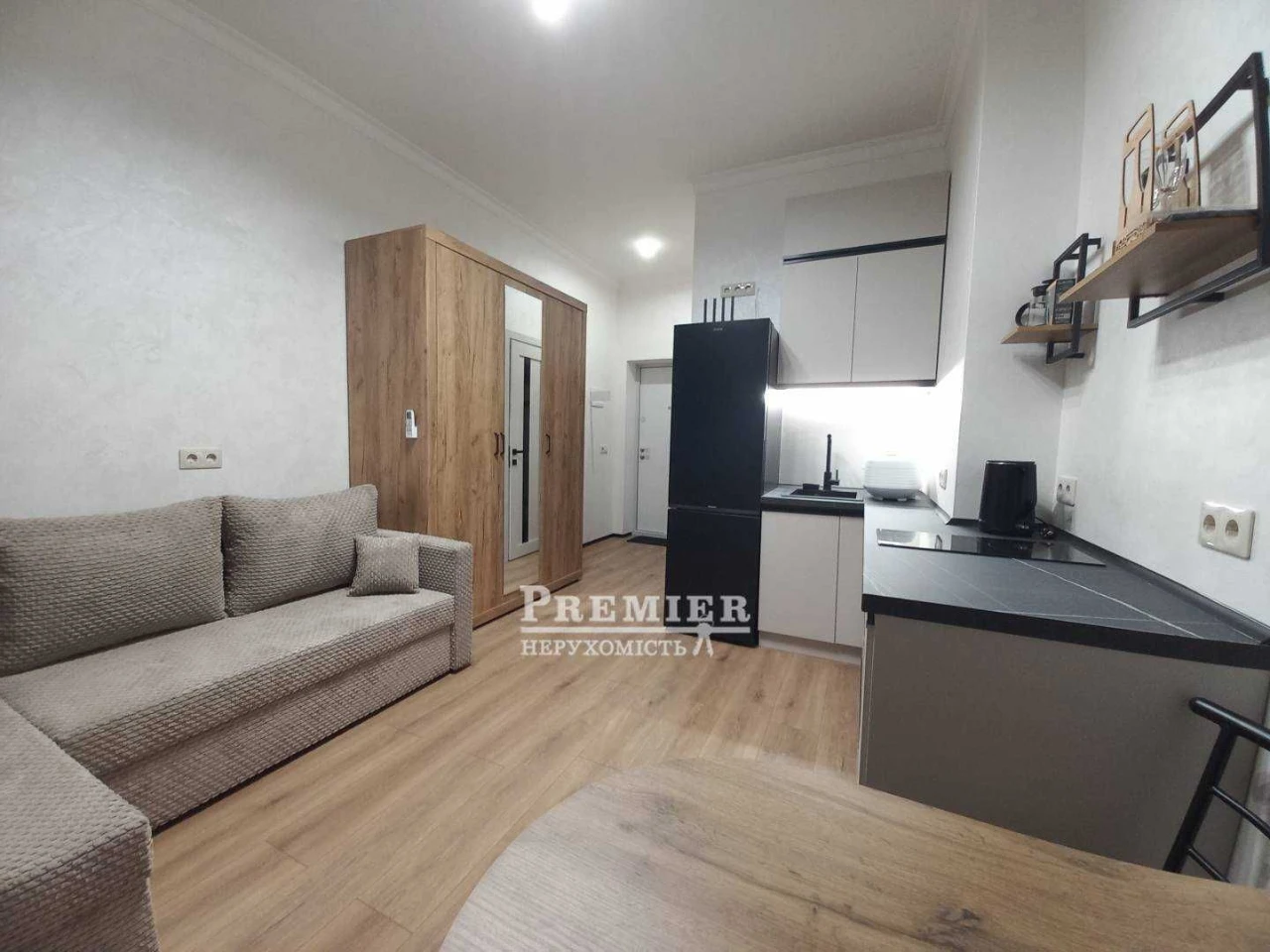 Продам студію з ремонтом під ключ у новому ЖК. 23 кв.м, балк