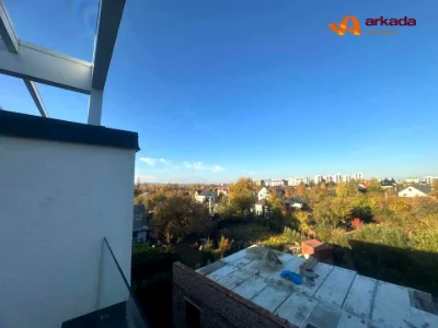 Будинок. Івано-Франківськ, Приозерна вул.