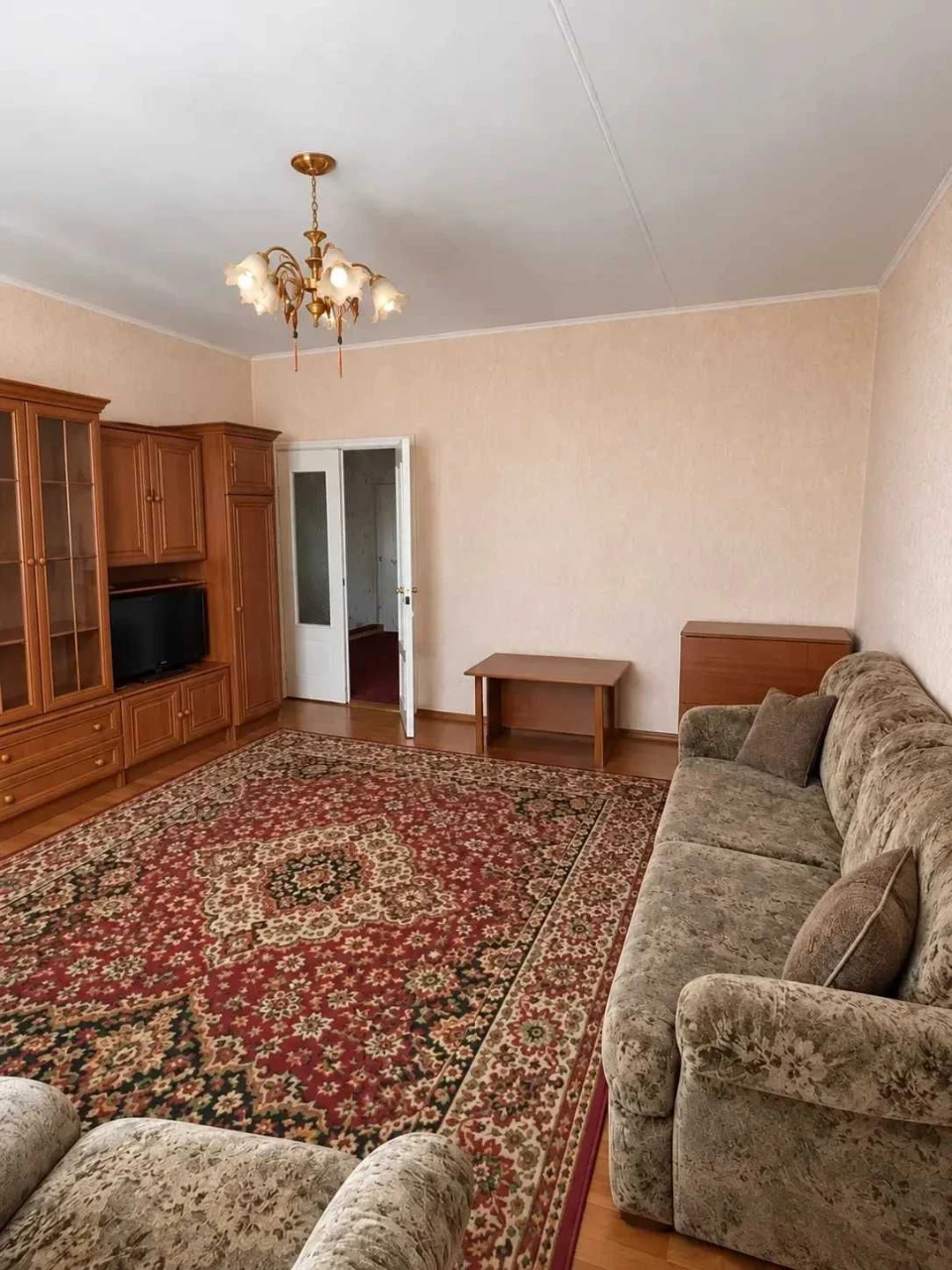 Продаж 3 кім квартири 86 м2 Розділ кімнати. 2 балкони. Центр