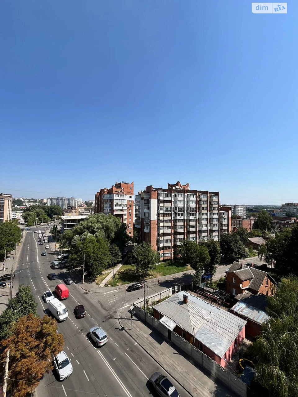 Продаж Квартира Поділ