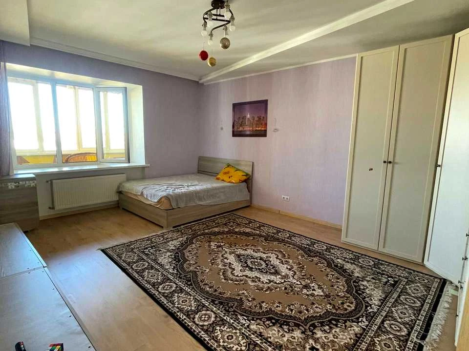 Квартира. Хмельницький, Будівельників вул.