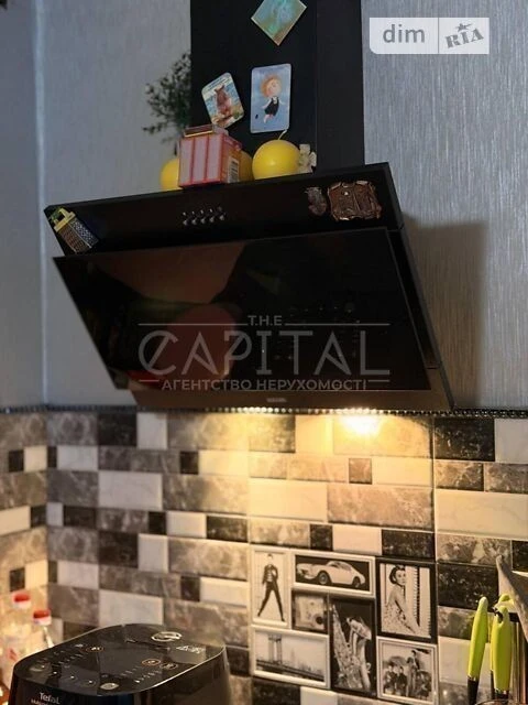 Sale of 3-room apartment 96 sq. m on Zdolbunivska Street 13 • ID 34