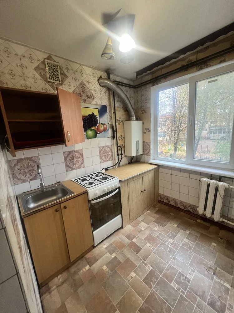 Продам 2-х кімнатну квартиру по по-т Миру (район Ремзаводу)