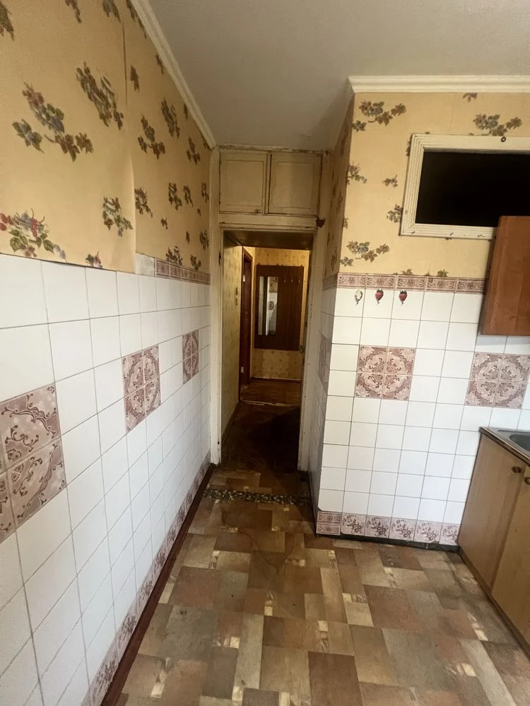 Продам 2-х кімнатну квартиру по по-т Миру (район Ремзаводу)