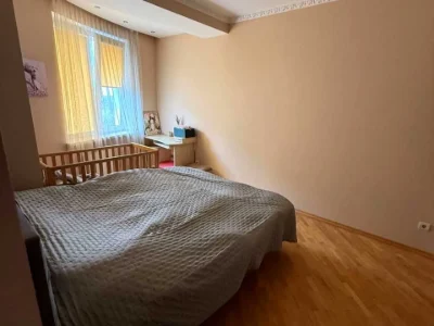 Квартира. Львів, Наукова вул.