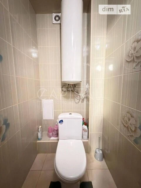 Sale of 3-room apartment 96 sq. m on Zdolbunivska Street 13 • ID 34