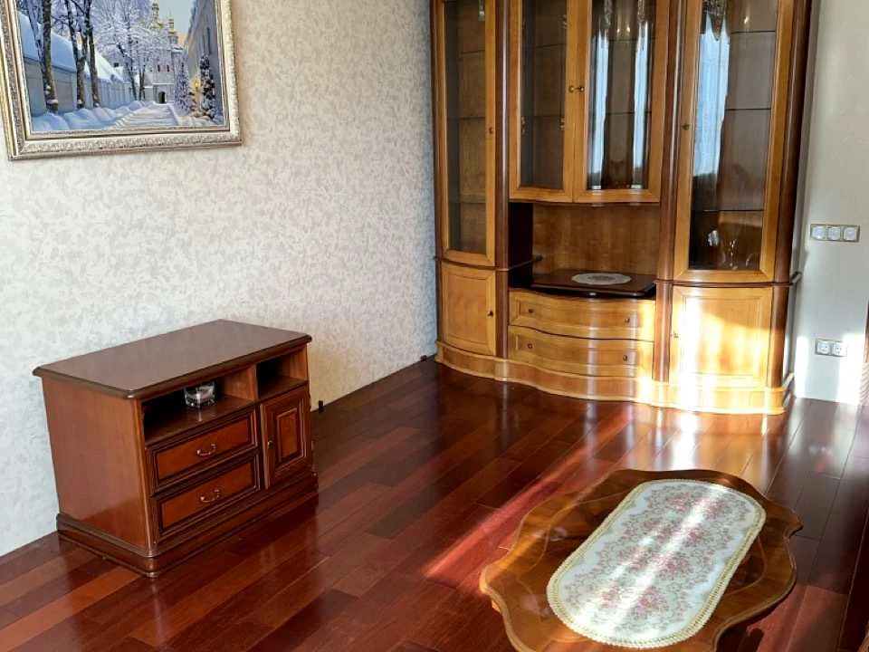Квартира. Київ, Патріарха Мстислава Скрипника вул.