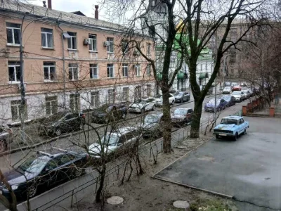 Квартира. Київ, Рибальська вул.