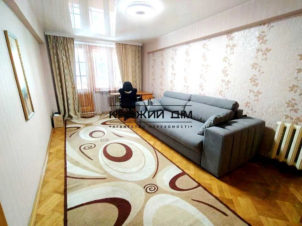 Квартира. Київ, Велика Васильківська вул.