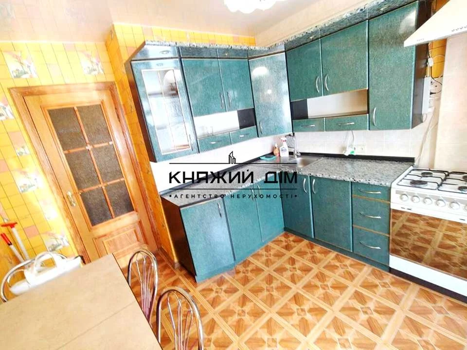 Квартира. Київ, Велика Васильківська вул.