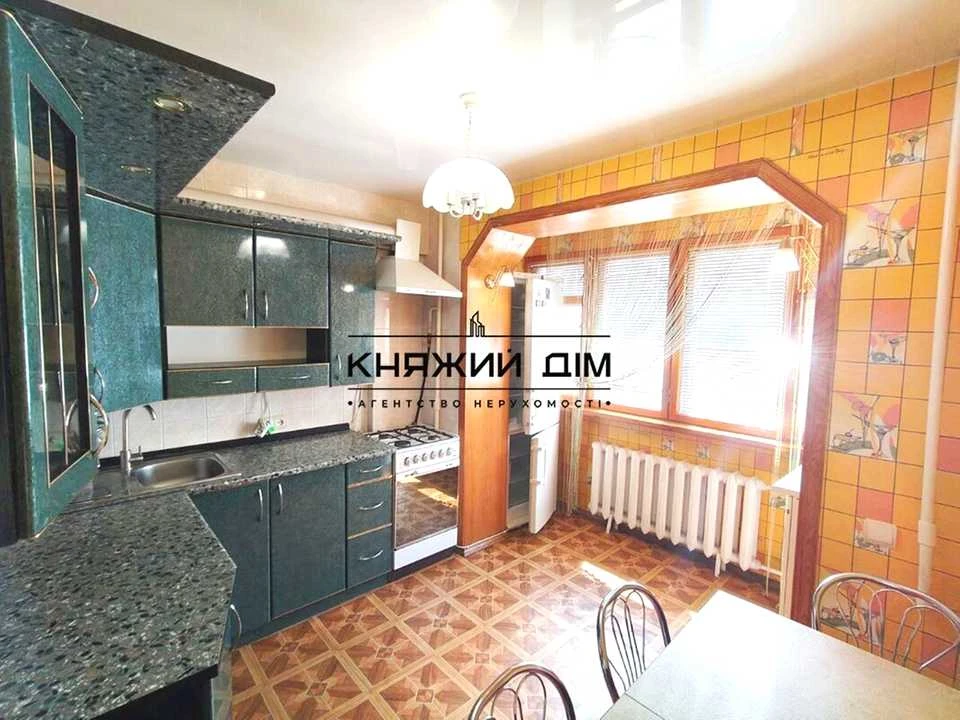 Квартира. Київ, Велика Васильківська вул.