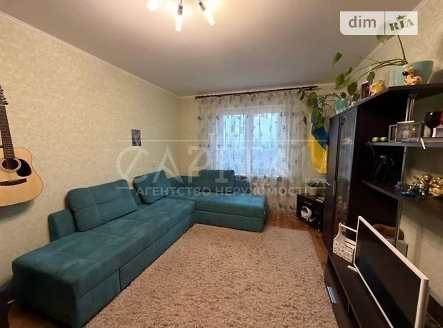 Sale of 3-room apartment 96 sq. m on Zdolbunivska Street 13 • ID 34