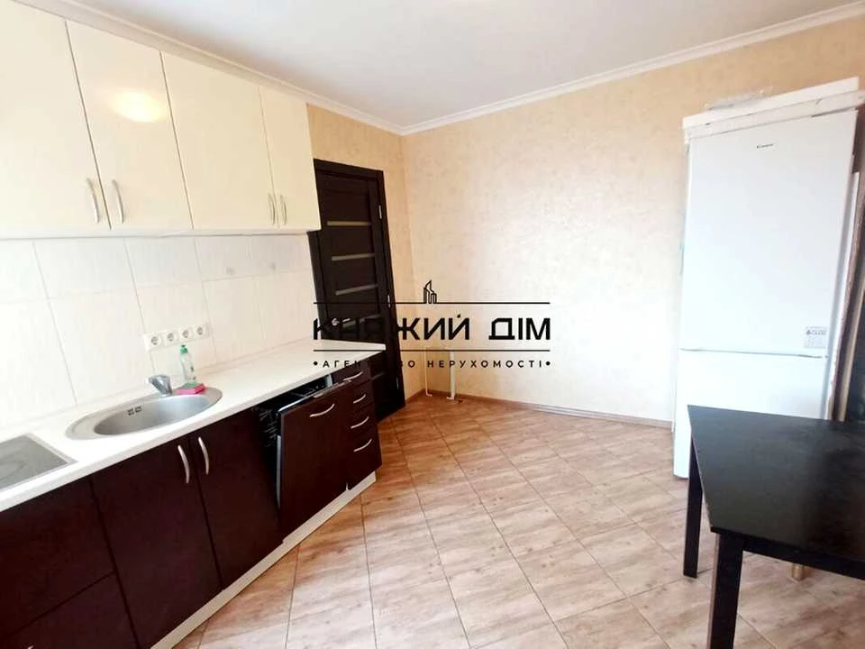 Квартира. Київ, Голосіївський просп.