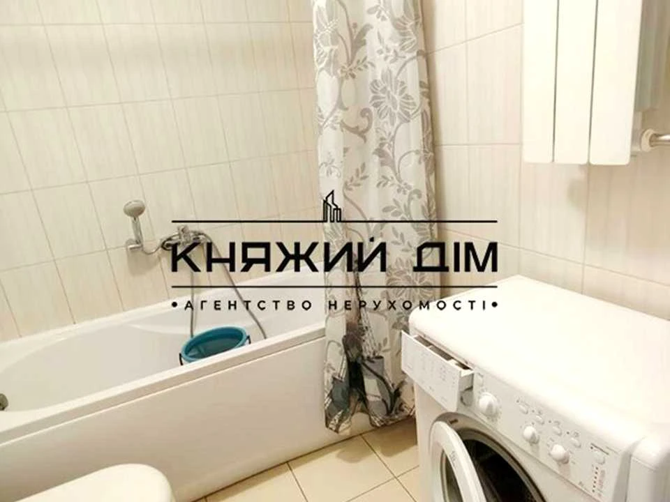Квартира. Київ, Голосіївський просп.