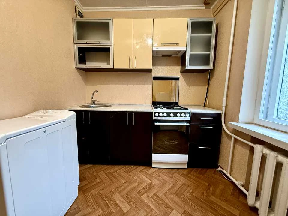 Квартира. Київ, Івана Микитенка вул.