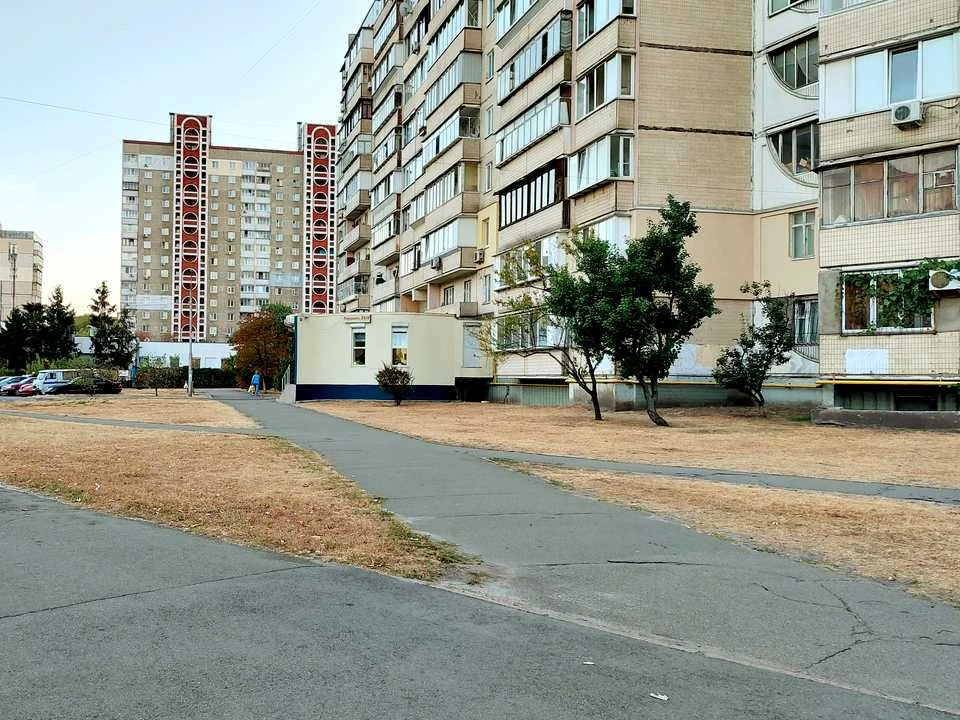 Квартира. Київ, Ревуцького вул.