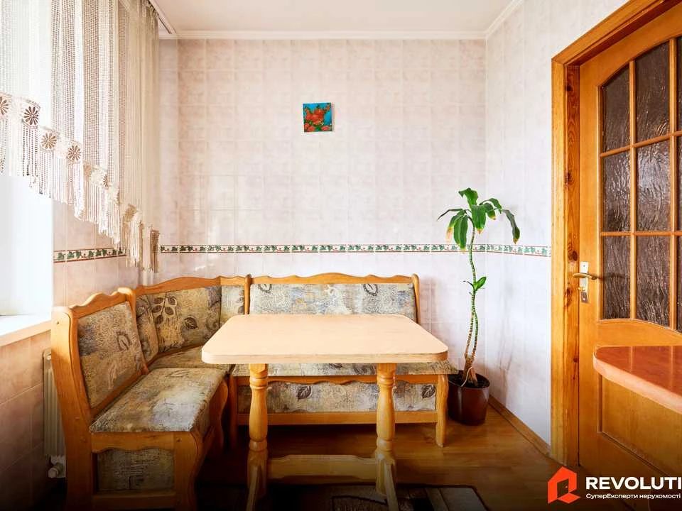 Квартира. Київ, Олександра Мишуги вул.