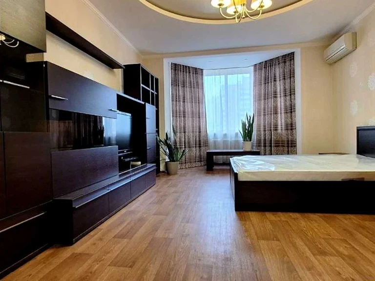 Квартира. Київ, Княжий Затон вул.