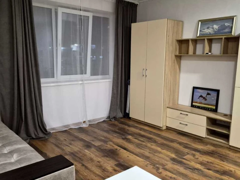 Квартира. Київ, Вінстона Черчилля вул.