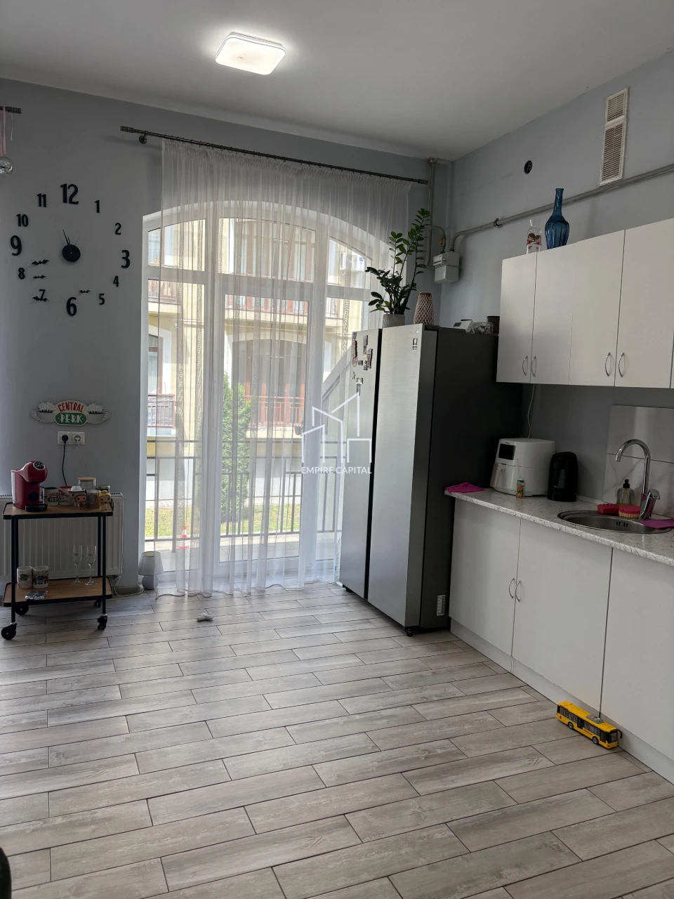 Продаж 2-к квартири по вул. Камянецька