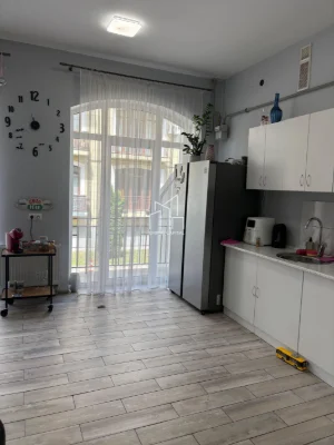 Продаж 2-к квартири по вул. Камянецька