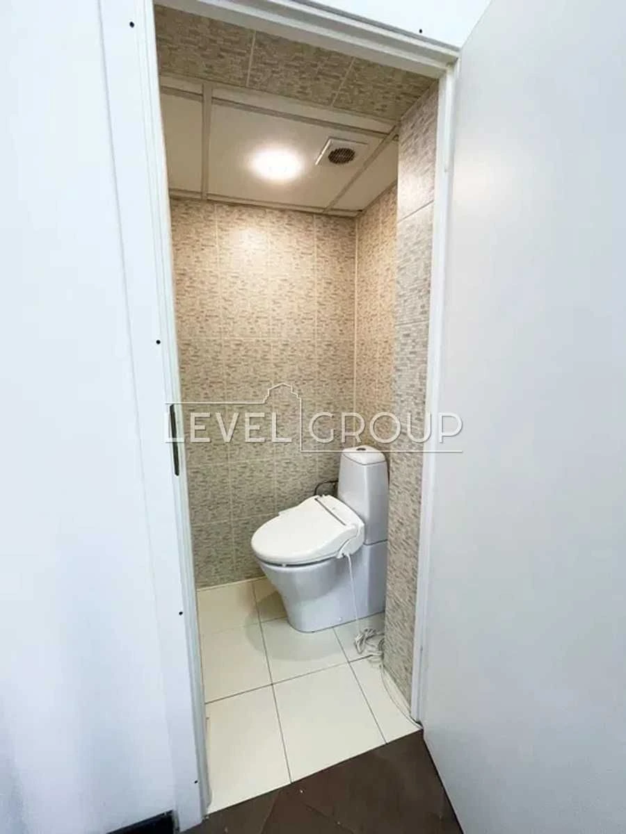 Продаж 2-кімнатної квартири 56 м² вул. Івана Федорова, 10 Це